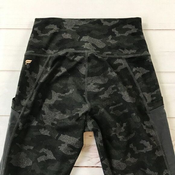 Powerhold by Fabletics Gray Camouflage High-Waisted Leggings XS - Picture 7 of 15